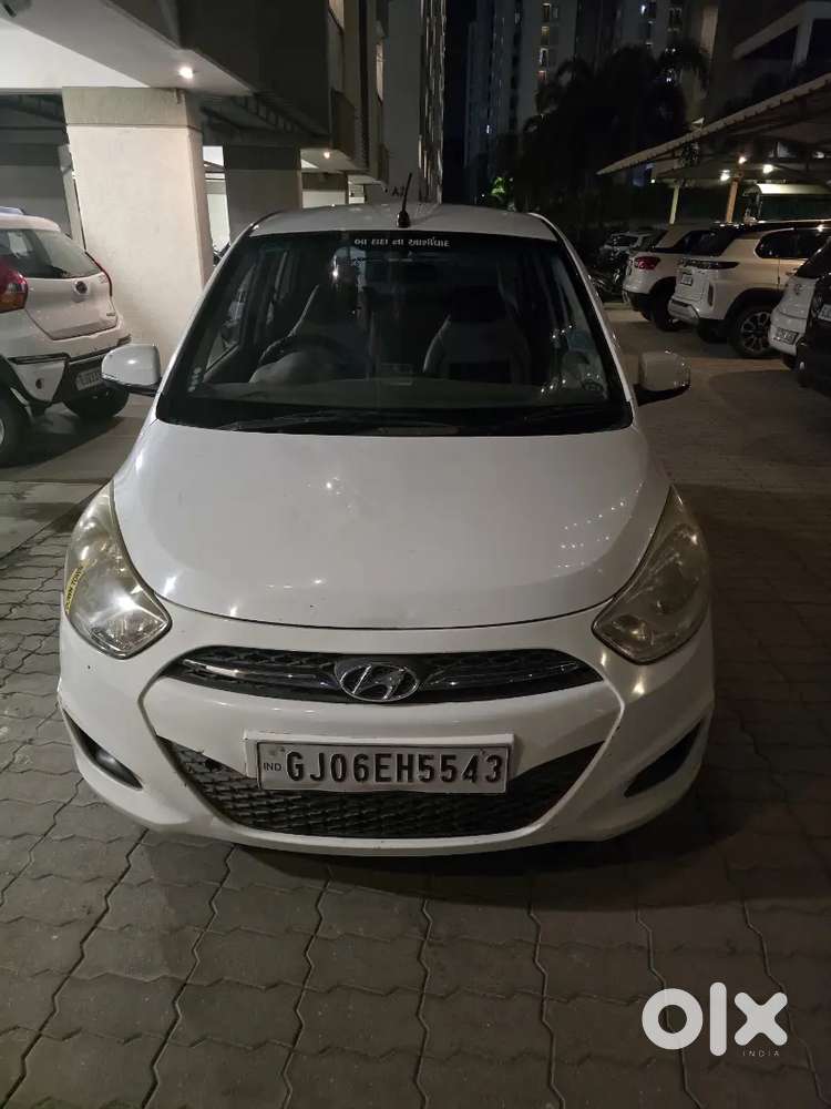 Hyudai I10 Sportz Geniun 33000kms