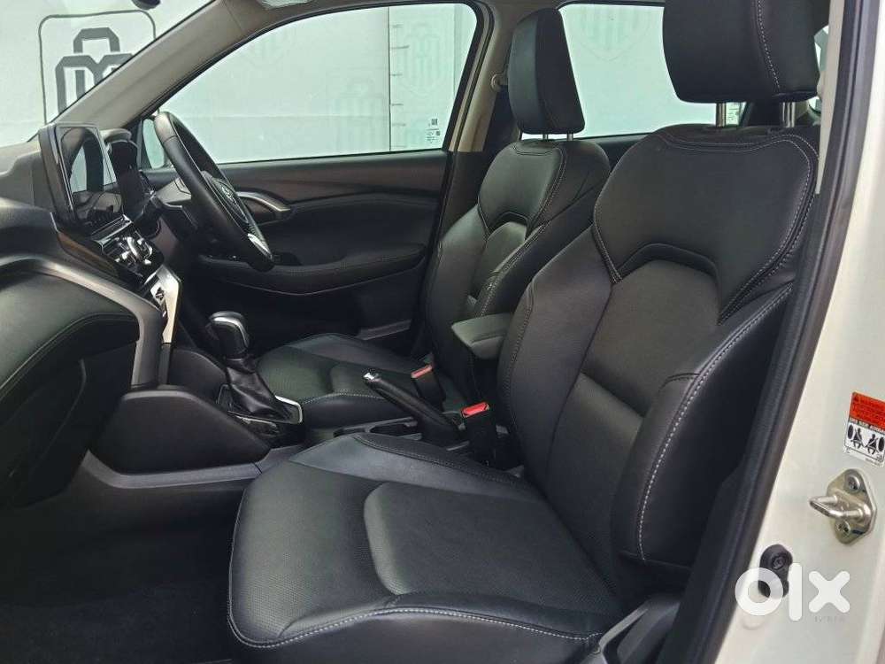 Toyota Urban Cruiser Hyryder 1.5 V Neo Drive At, 2024, Petrol