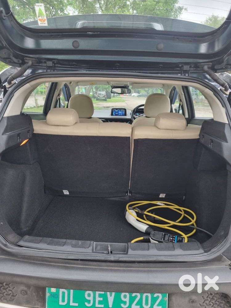 Tata Nexon Ev Xz Plus Lux, 2025, Electric