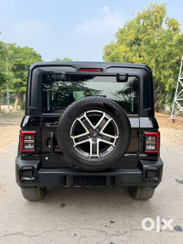 Mahindra Thar Roxx Mx1 Petrol Mt 2wd, 2025, Petrol