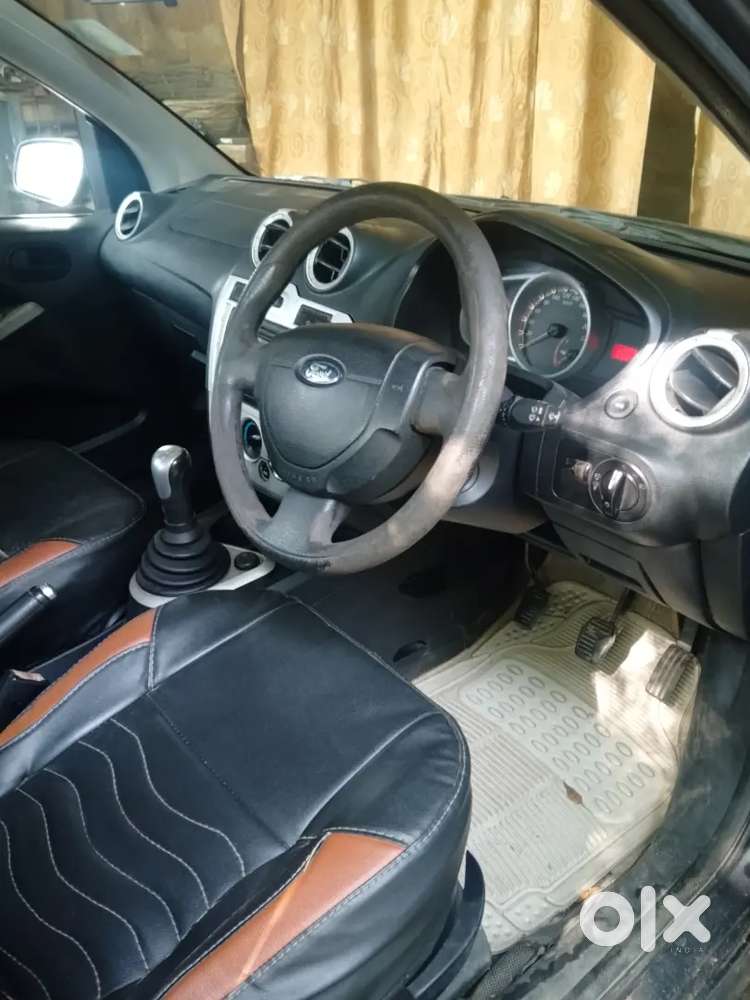 Ford Figo Diesel Titanium 2010