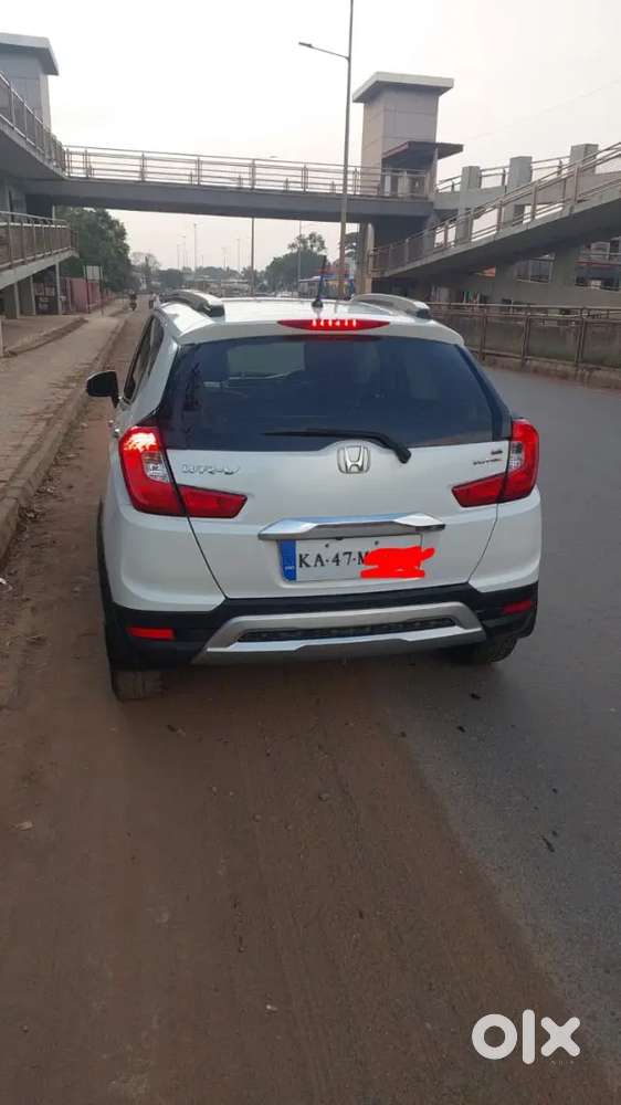 Honda Wr-v 2017 Diesel Well Maintained Top End Model 2nd Owner