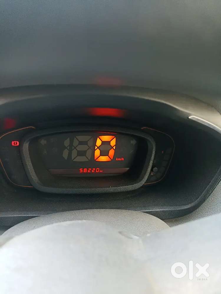 Renault Kwid 2017 Petrol Well Maintained