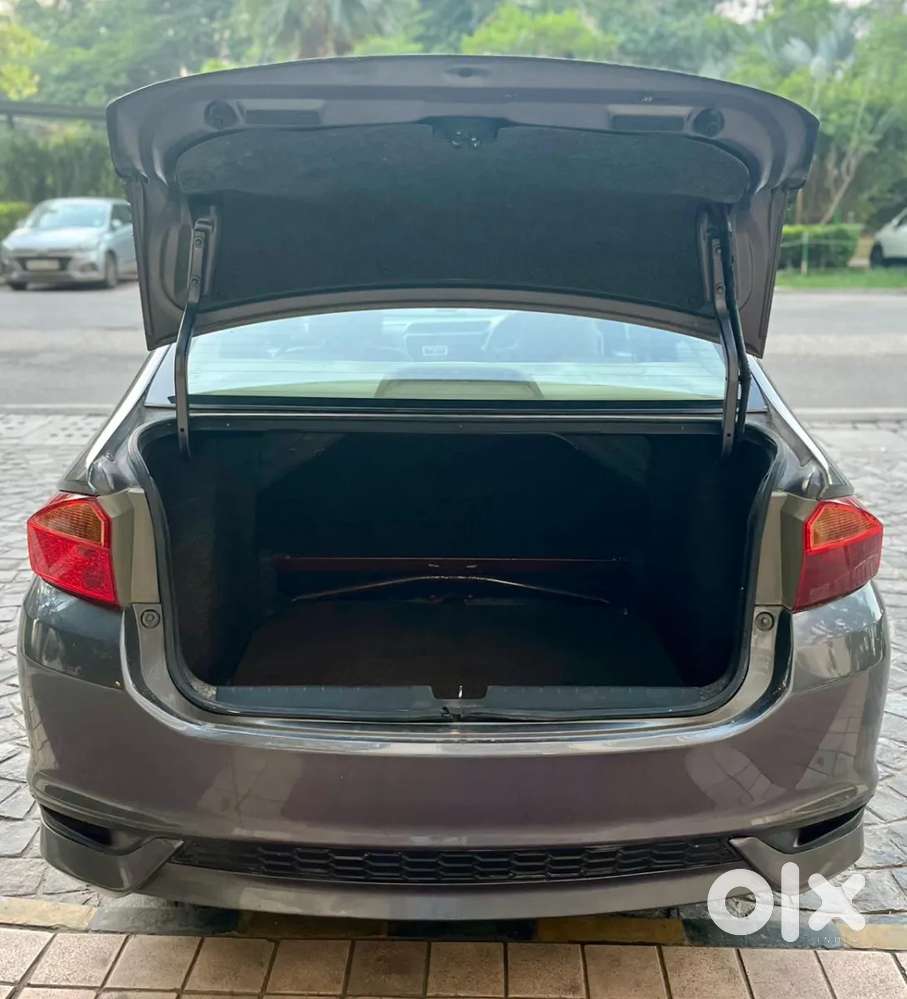Honda City V Mt, 2018, Petrol