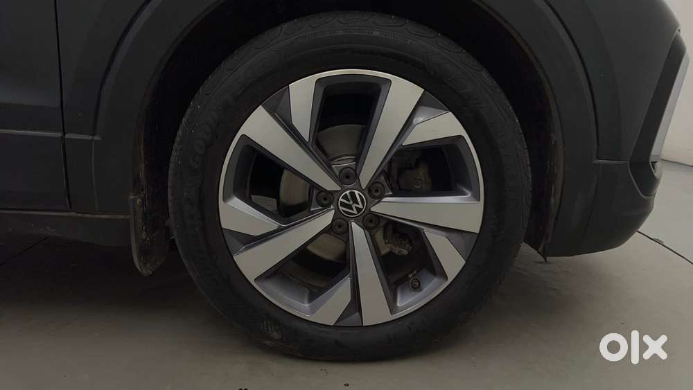 Volkswagen Taigun Topline 1.0 Tsi At (electric Seats), 2022, Petrol