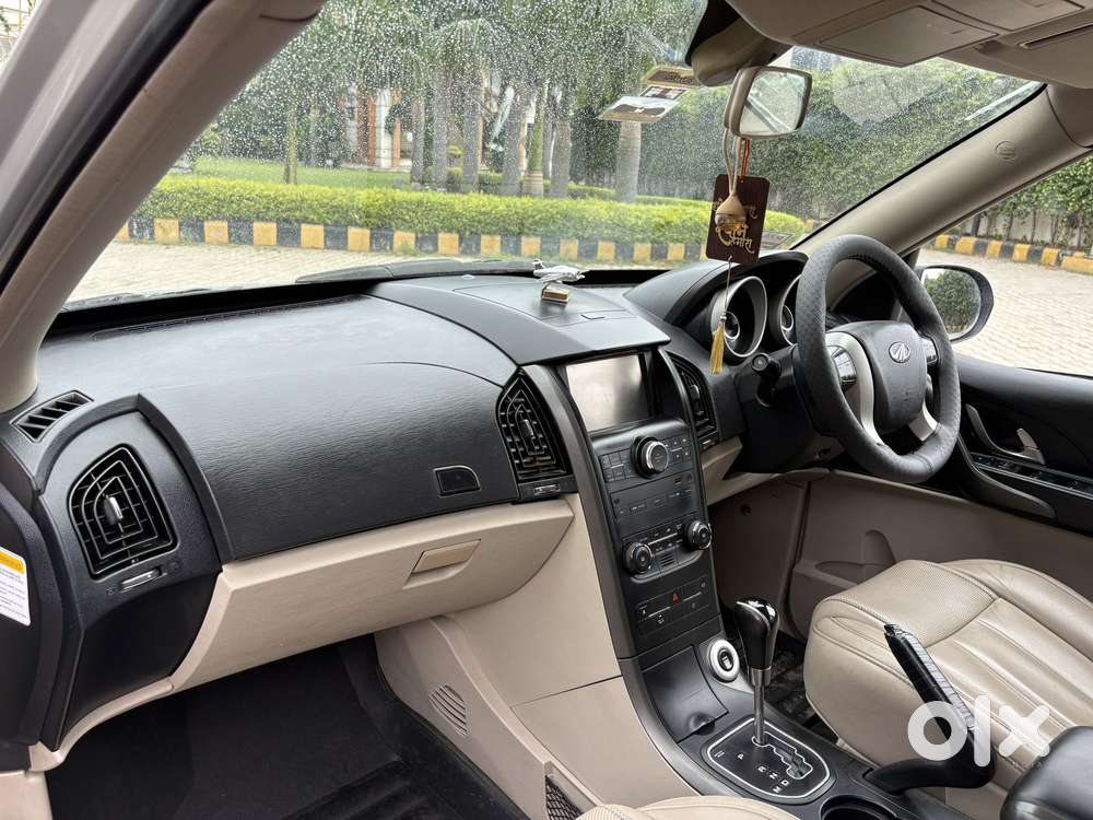 Mahindra Xuv500 W8 At, 2017, Diesel