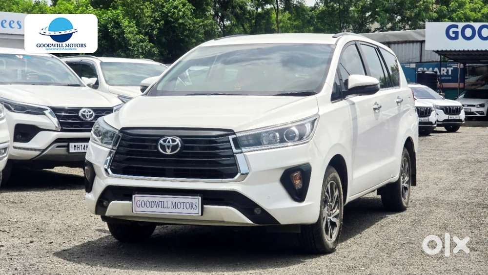 Toyota Innova Crysta [2020-ongoing] 2.4 Vx 8 Str, 2022, Diesel