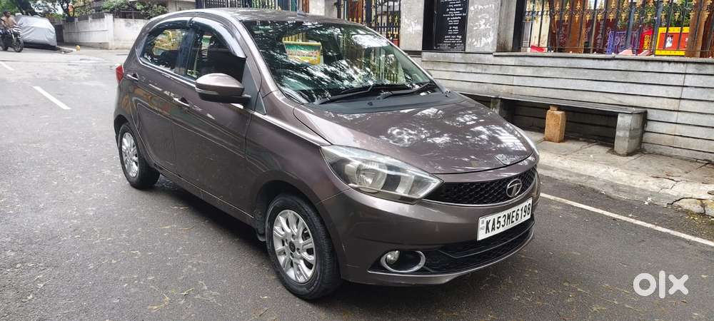 Tata Tiago, 2017, Petrol