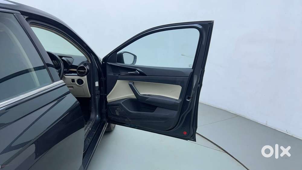 Skoda Slavia Style 1.5l Tsi Dsg, 2022, Petrol