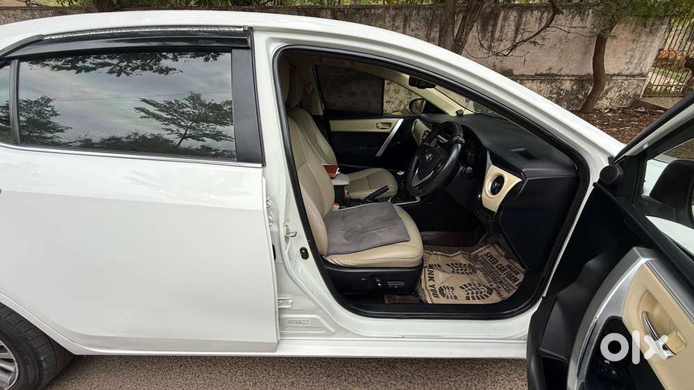 Toyota Corolla Altis 2017