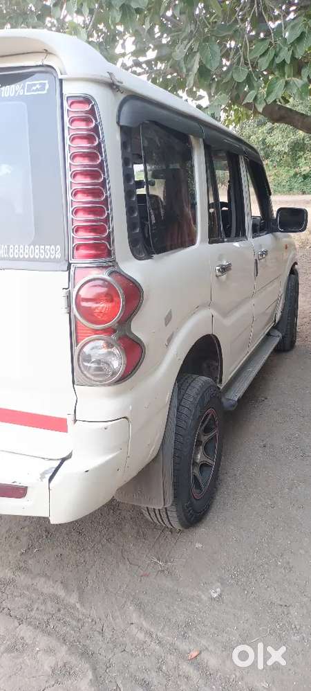 Mahindra Scorpio 2012 मॉडल