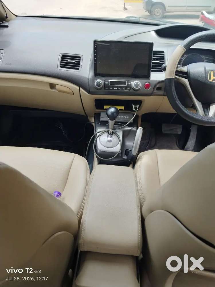 Honda Civic 1.8 V Automatic 2010