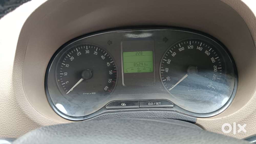 Skoda Rapid 1.5 Tdi Ambition With Alloy Wheel, 2013, Diesel