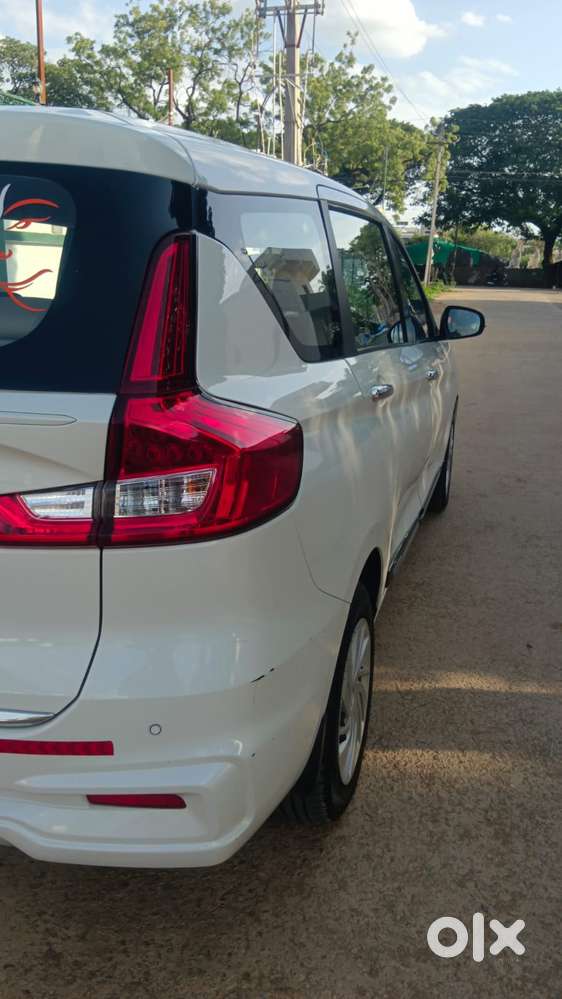 Maruti Suzuki Ertiga 1.5 Vxi, 2023, Cng & Hybrids