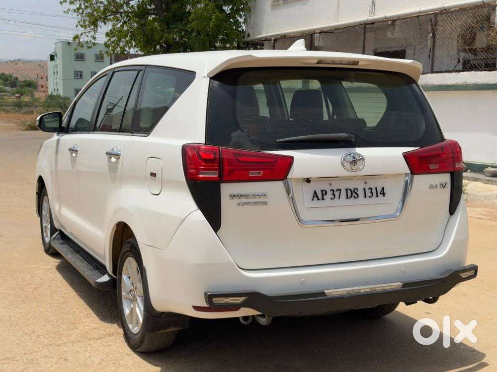 Toyota Innova Crysta 2.4 Vx Mt, 2018, Diesel