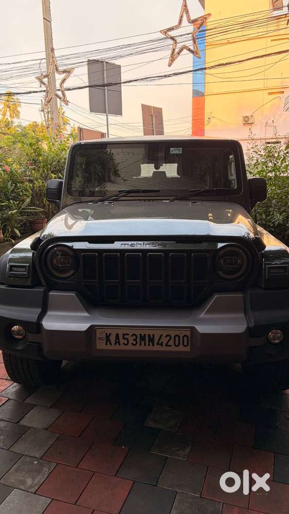 Mahindra Thar Roxx Ax5l 2wd 2025 Diesel 14400 Km