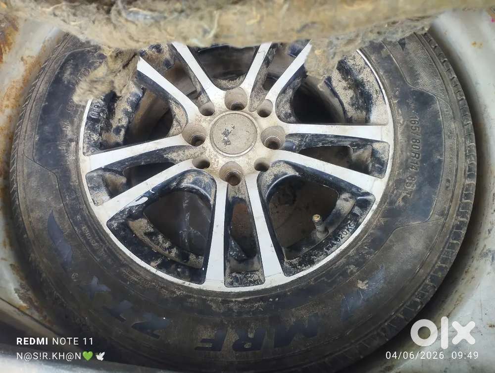 Maruti Suzuki Swift 2005 Petrol 80000 Km Driven