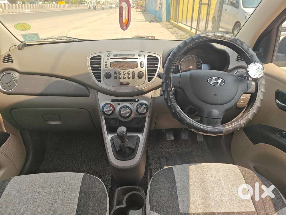 Hyundai I10 Sportz, 2014, Petrol