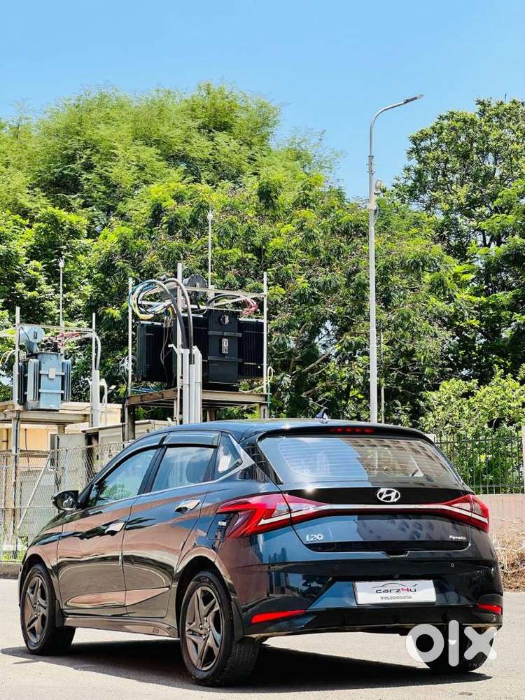 Hyundai I20 Sportz 1.2 Ivt Dual Tone, 2022, Petrol