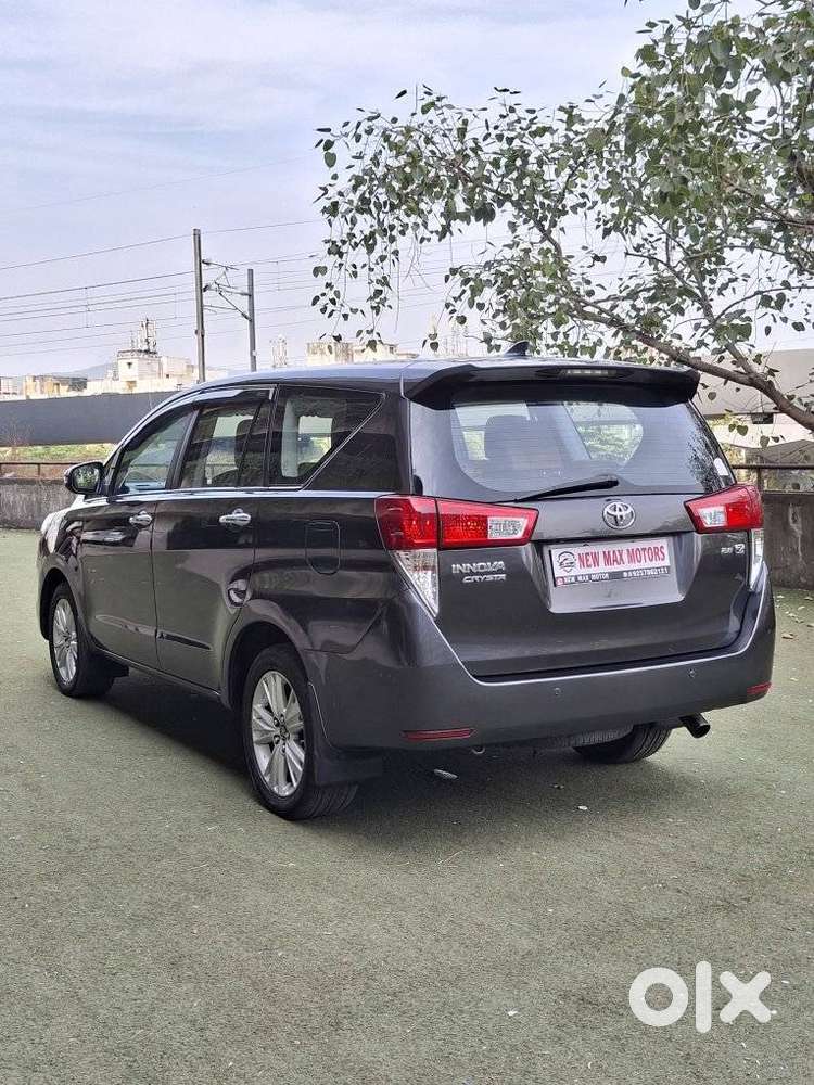 Toyota Innova Crysta 2.8z Automatic, 2018, Diesel