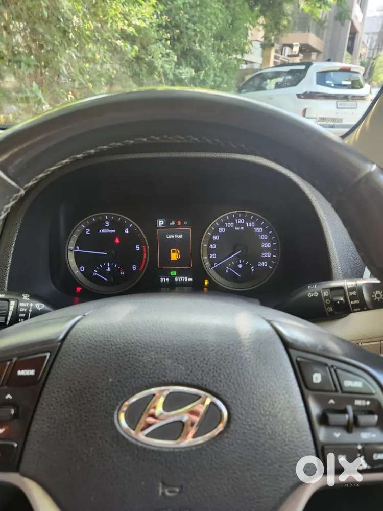 Hyundai Tucson 2017 Diesel Well Maintained ( Registration - Jharkhand)