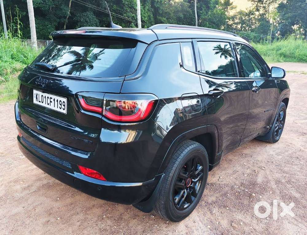 Jeep Compass 2.0 Limited Option Black, 2018, Diesel