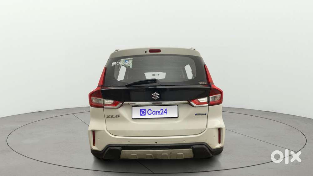 Maruti Suzuki Xl6 Alpha, 2019, Petrol