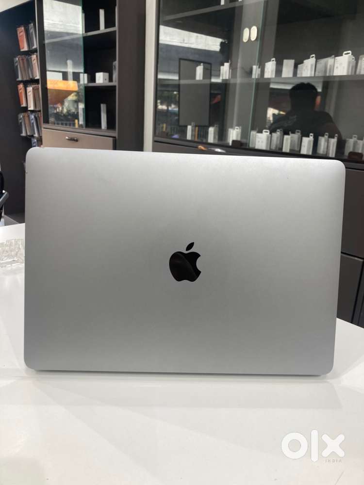 MacBook Air (M1chip) 8Gb 256GB USED MACBOOK CONDITION PAKKA 95% batt