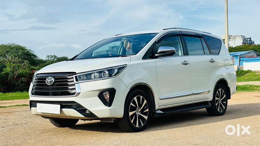 Toyota Innova Crysta [2020-ongoing] 2.4 Zx 7 Str, 2022, Diesel