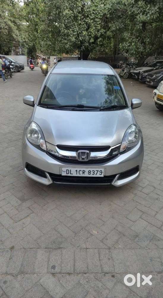 Honda Mobilio 1.5 S I-vtec Mt, 2016, Petrol