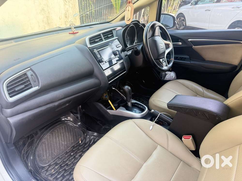 Honda Jazz V Automatic, 2018, Petrol