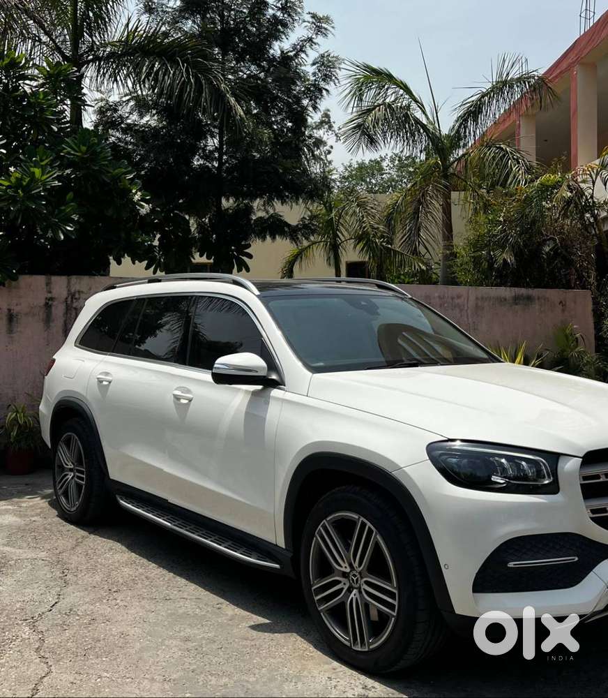 Mercedes Benz Gls 400d Model 2023 Family Car