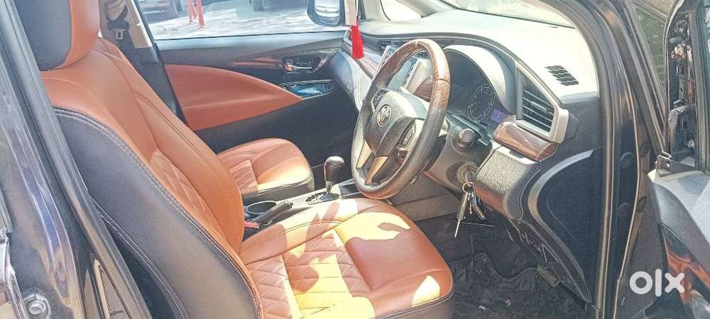 Toyota Innova Crysta [2020-ongoing] 2.4 Gx 8 Str, 2021, Diesel