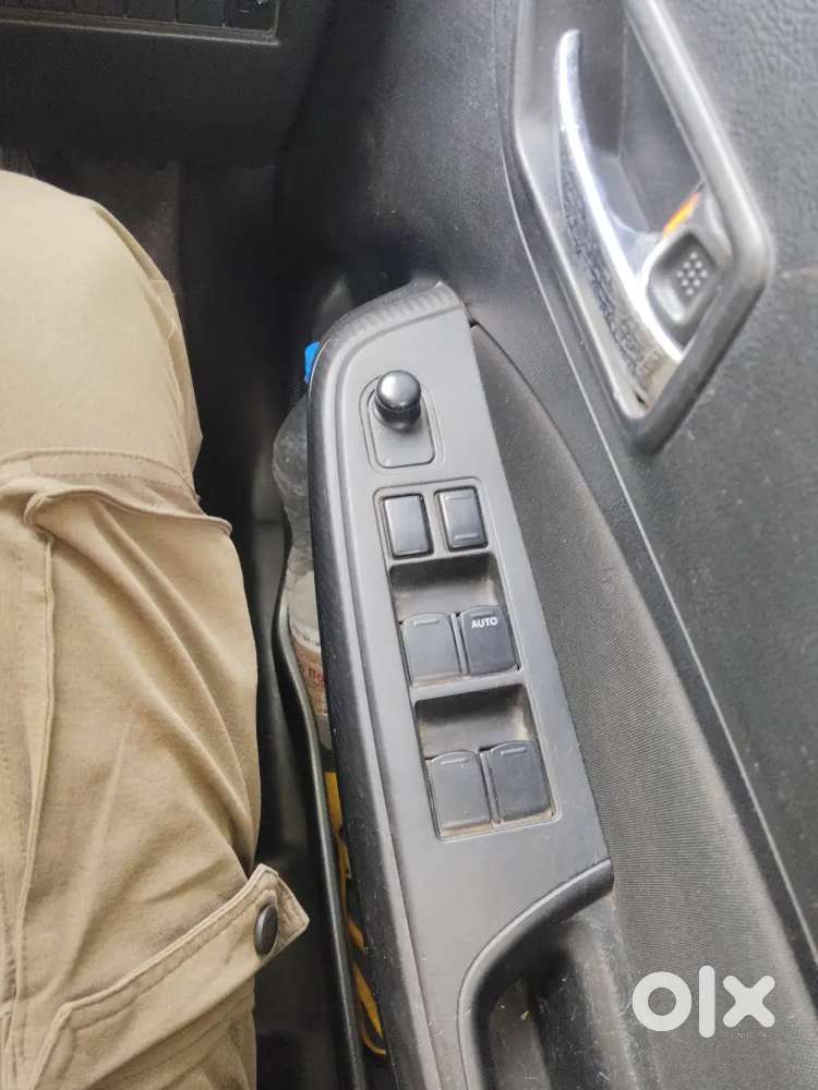 Maruti Suzuki Swift 2018 Diesel 74000 Km Driven Kandition Is Very Good