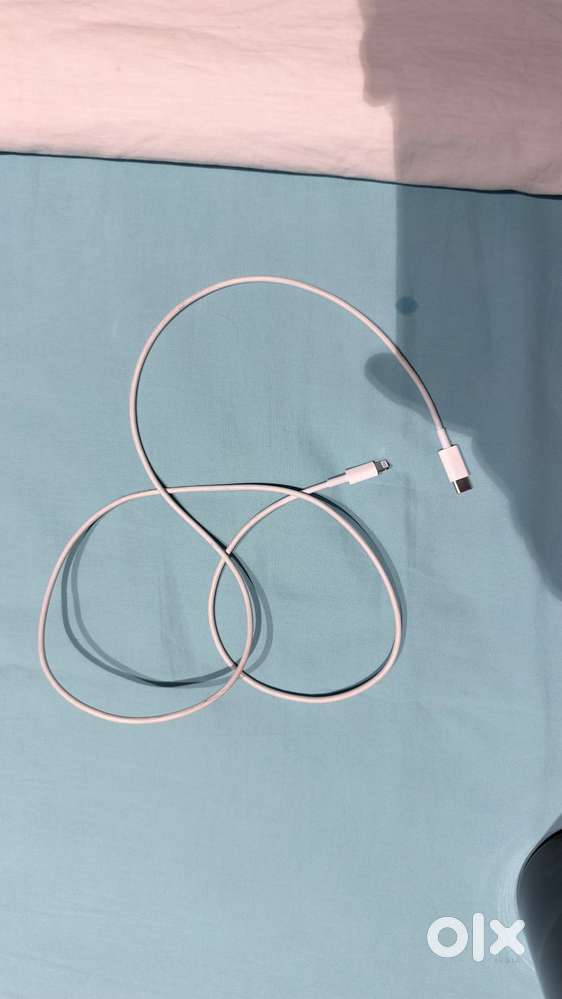 Original iphone Type C to lightning cable with box