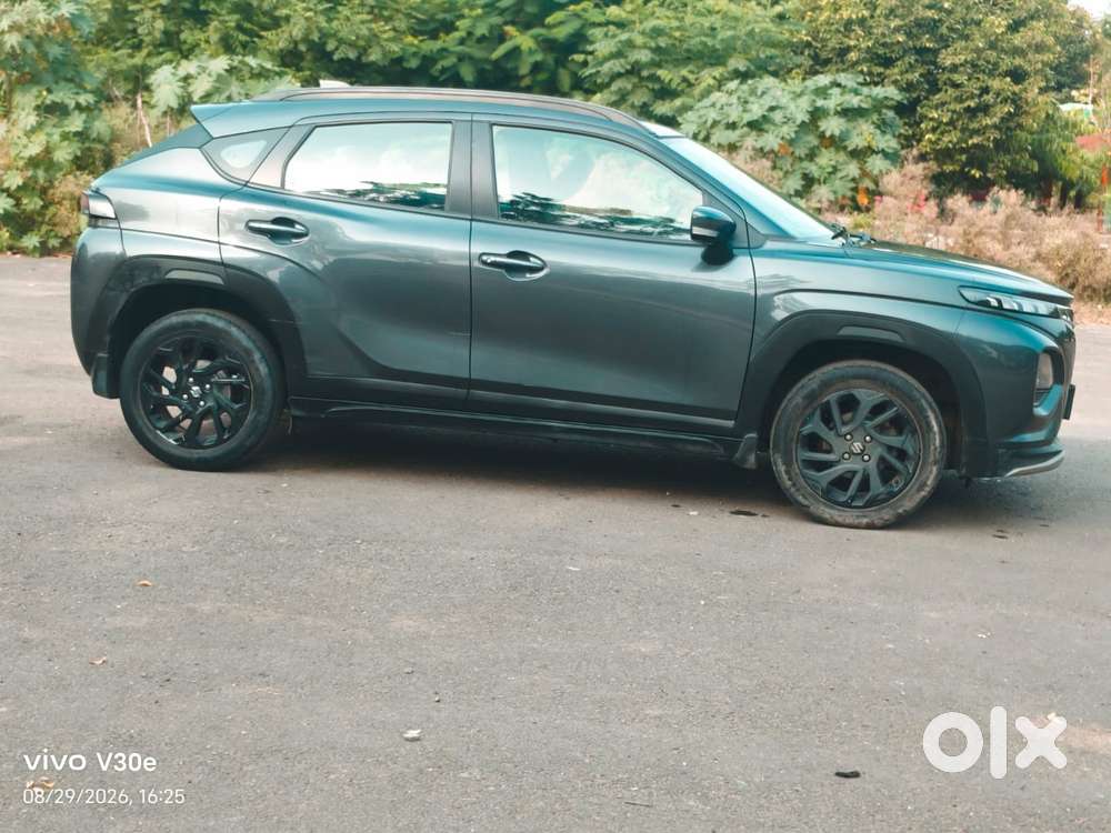 Maruti Suzuki Fronx Delta Plus 1.2l Mt, 2023, Petrol