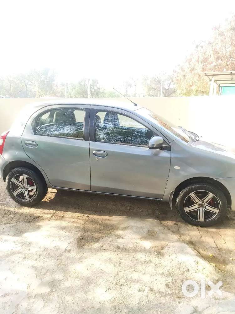 Toyota Etios Liva Diesel 2013 (pb Number)