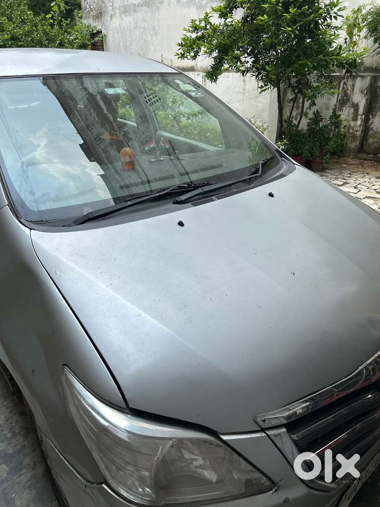 Toyota Innova Diesel 2015