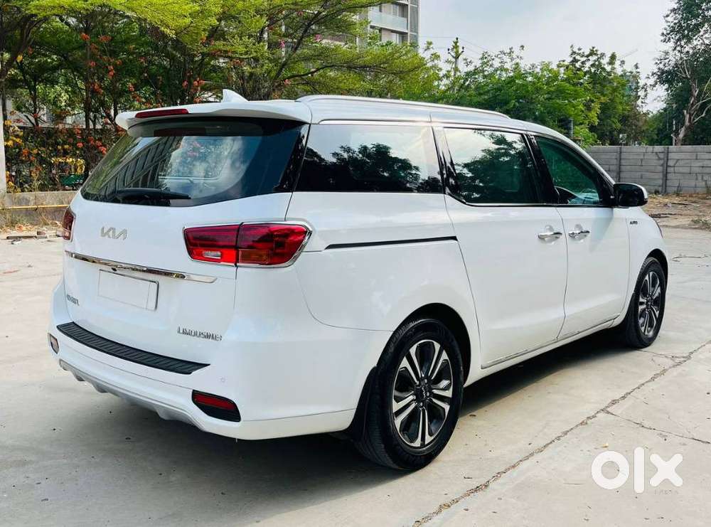 Kia Carnival Limousine Plus 7 Str, 2023, Diesel