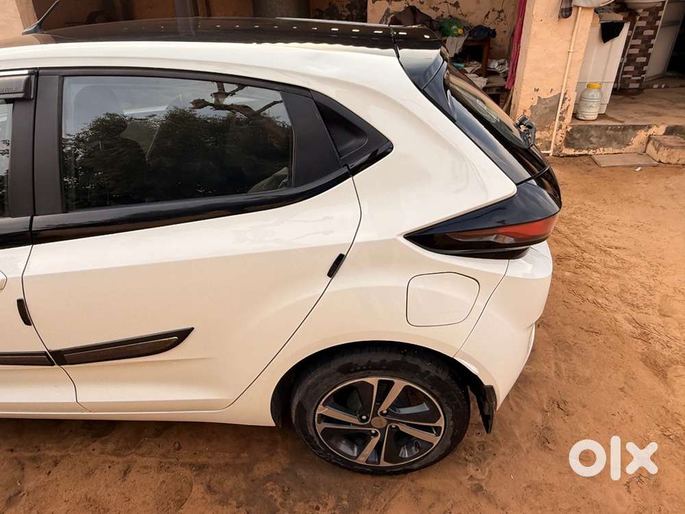 Tata Altroz Xz Plus Petrol Edition Start Stop Push Button