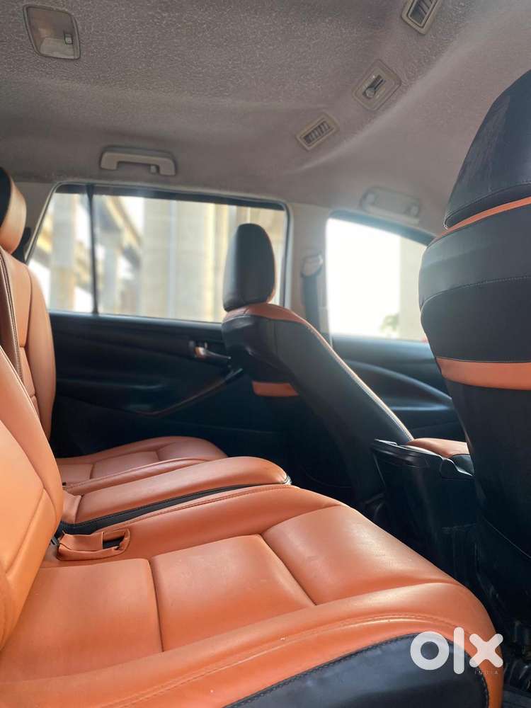 Toyota Innova Crysta 2.4 Gx Mt 8s, 2016, Diesel