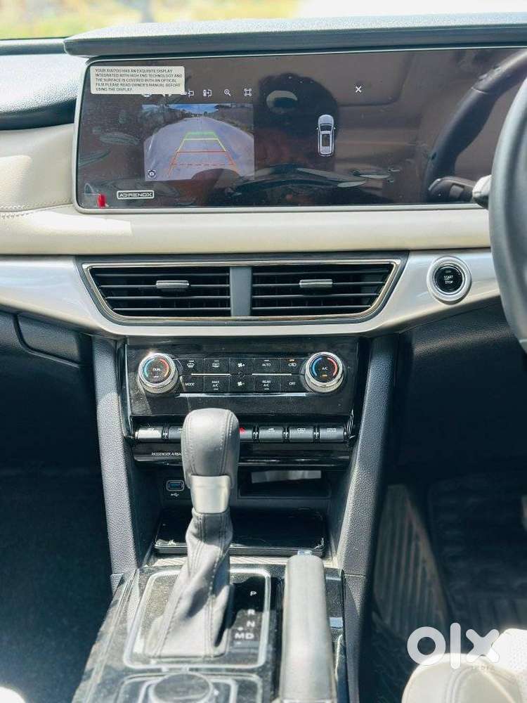 Mahindra Xuv700 2.2 Ax 7 Diesel At Str, 2024, Diesel