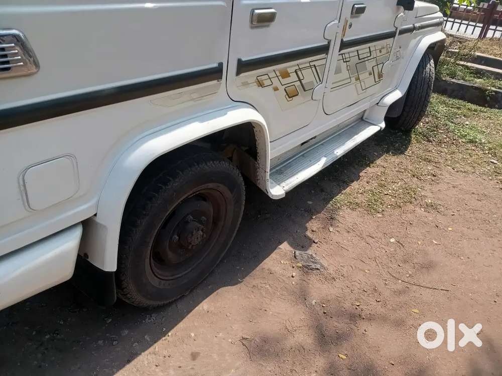 Bolero Top Model Zlx Crdi Engine With 15km Average In Excellent Condto