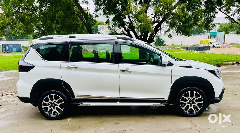 Maruti Suzuki Xl6 1.5 Alpha At, 2023, Petrol