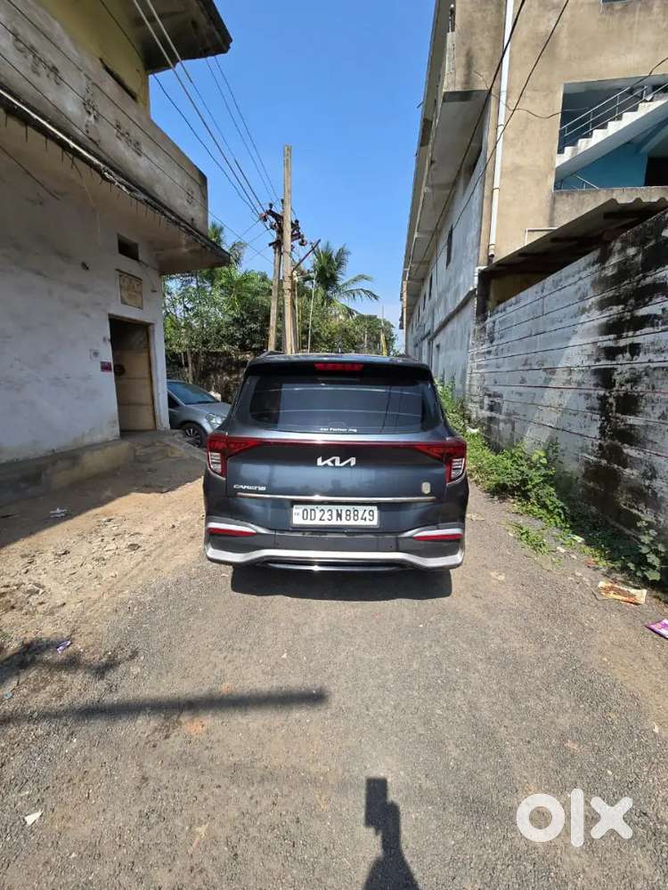 Kia Carens 2022 Petrol 62000 Km Driven