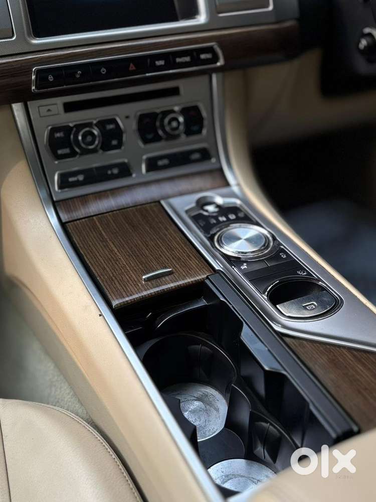 Jaguar Xf Luxury 2016 Year