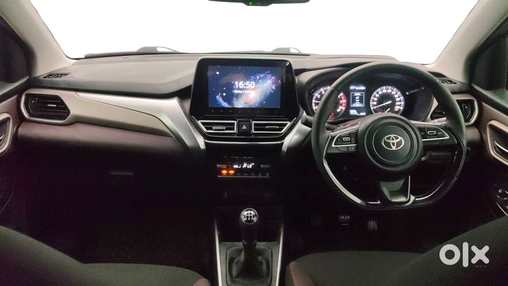 Toyota Urban Cruiser Taisor V 1.0 Petrol Mt, 2025, Petrol