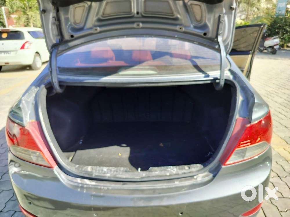 Hyundai Verna Fluidic 1.6 Crdi Sx Opt, 2012, Diesel