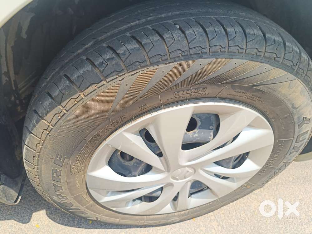 Maruti Suzuki Swift Vxi + Manual, 2023, Petrol