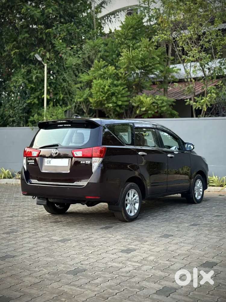 2017 Toyota Innova Crysta 2.8 Z Automatic,single Owner,company Service